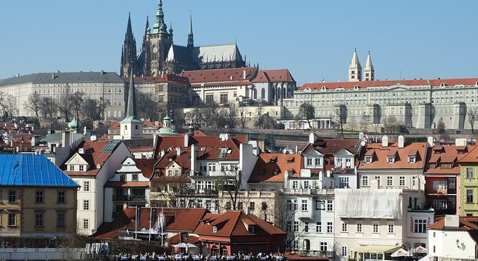 Nebankovní půjčky Praha - na co si dát pozor